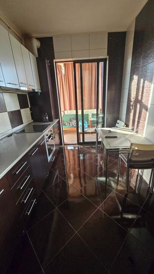 Apartament cu 2 camere decomandat în Fundeni