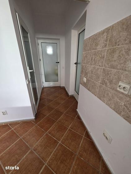 Casa de inchiriat in Iancului, 3 camere, curte - 2