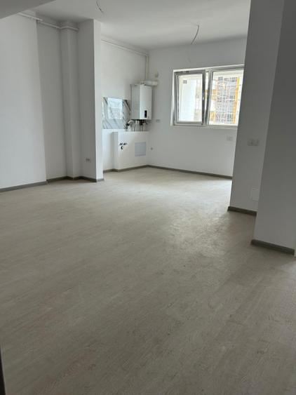 Apartament cu 2 camere decomandat în Berceni — fotografia 1