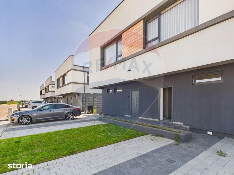 Casă cu 4 camere cu Teren 271 Mp în Moara Vlăsiei