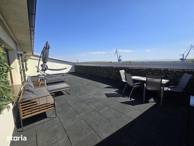 Apartament cu 3 camere în Școlilor