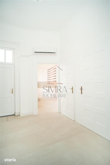 Apartament cu 3 camere în Orașul Nou