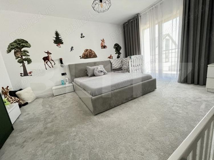 Casă individuală cu 5 camere cu Piscina în Sud-Est