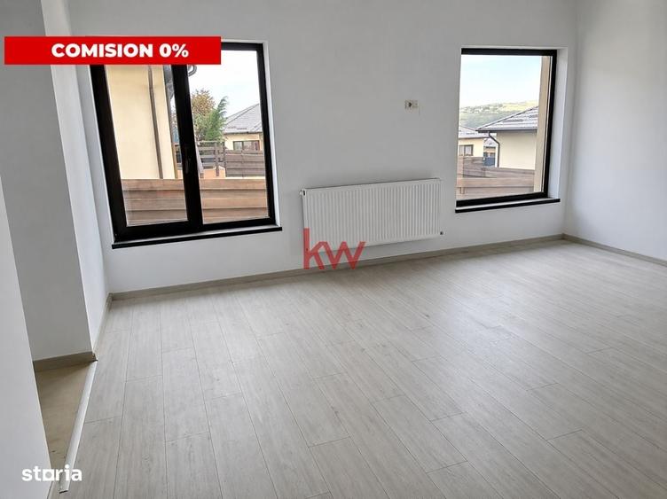 Casă cu 3 camere în Uricani
