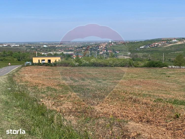 Teren de 1628 mp, în Paleu