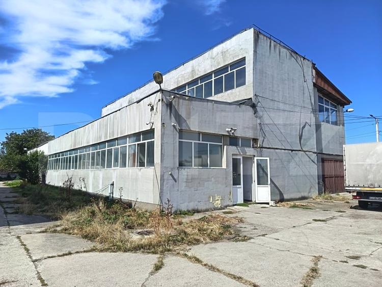 Spațiu industrial, de 1,137 mp, în Est