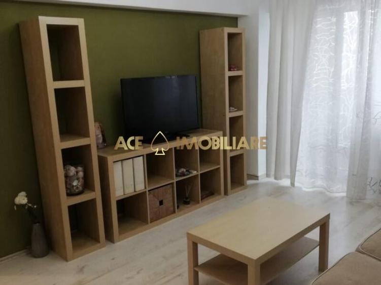 Apartament cu 2 camere semidecomandat, mobilat în Moșilor