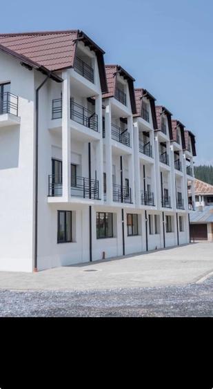 Apartament cu 2 camere decomandat în Exterior Vest