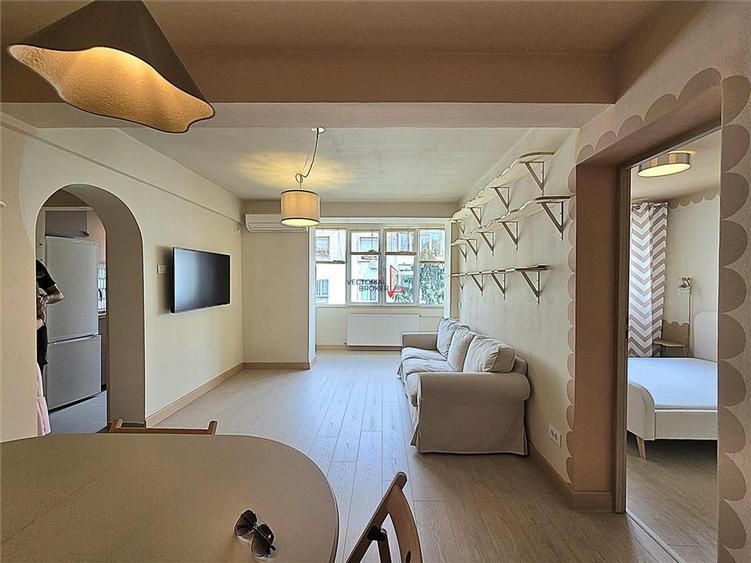 Apartament cu 2 camere semidecomandat în Floreasca