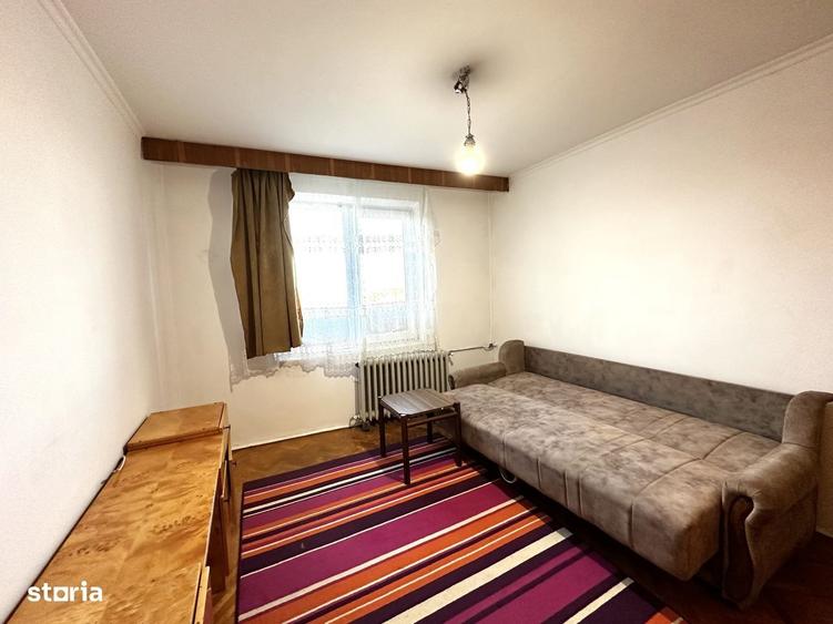 Apartament cu 2 camere decomandat în Complex Studențesc