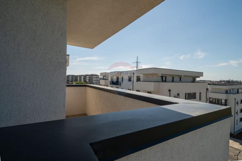 De vanzare Penthouse 3 camere - Terasa 37 mp, incalzire in pardoseala - 5