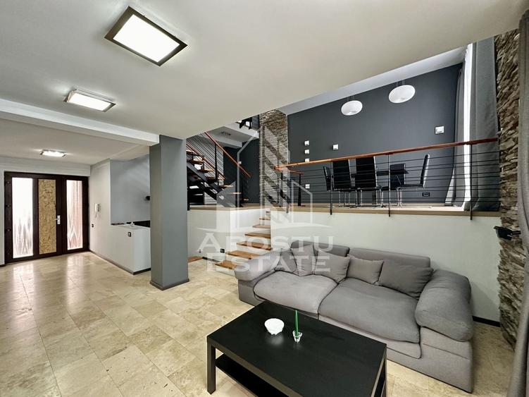 Duplex cu 3 camere cu Canalizare în Aradului