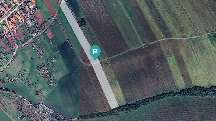 Teren Construcții intravilan de 12100 mp, în Remetea Mică
