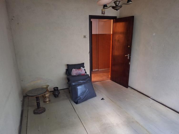 Apartament cu 3 camere decomandat în Militari