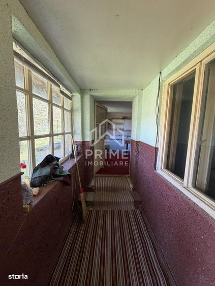 Casă cu 2 camere cu Teren 1032 Mp în Tău