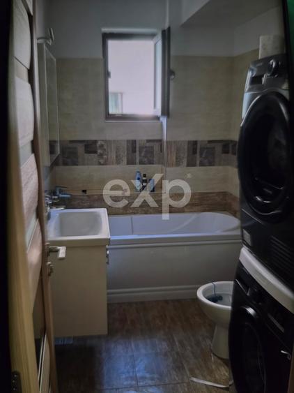 Apartament cu 2 camere decomandat, mobilat în Trivale