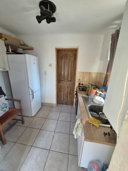 Casă cu 5 camere cu Teren 1000 Mp în Rudului