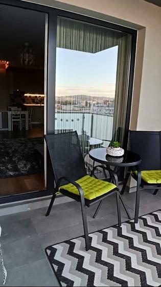 Apartament cu 2 camere semidecomandat în Bună Ziua
