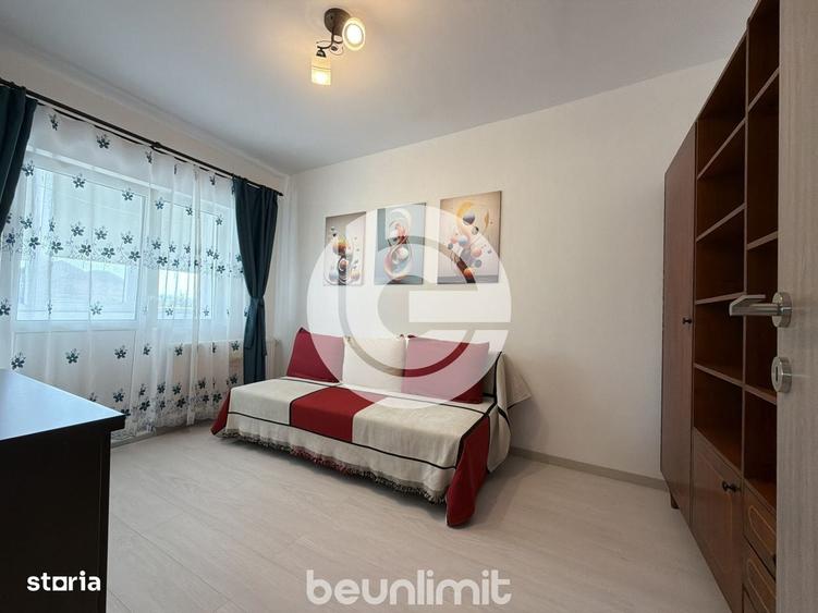 Apartament cu 3 camere decomandat în Vasile Aaron