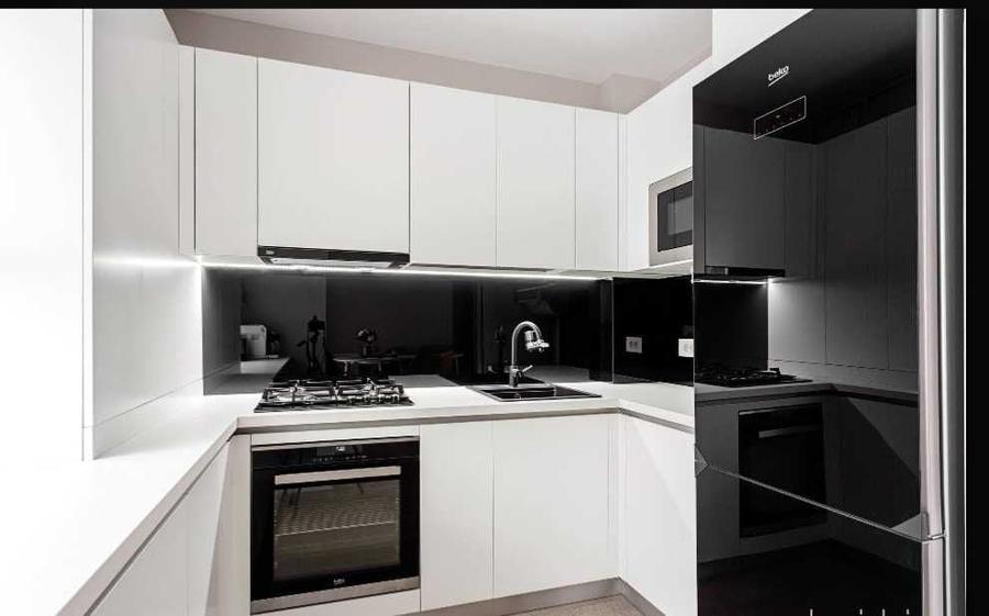 Apartament cu 3 camere decomandat în Ultracentral