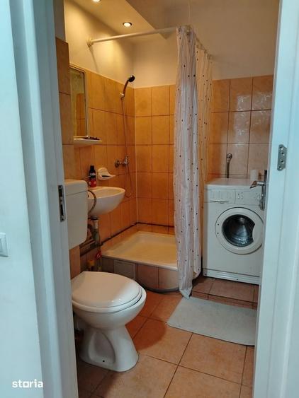 Apartament cu 3 camere în Traian