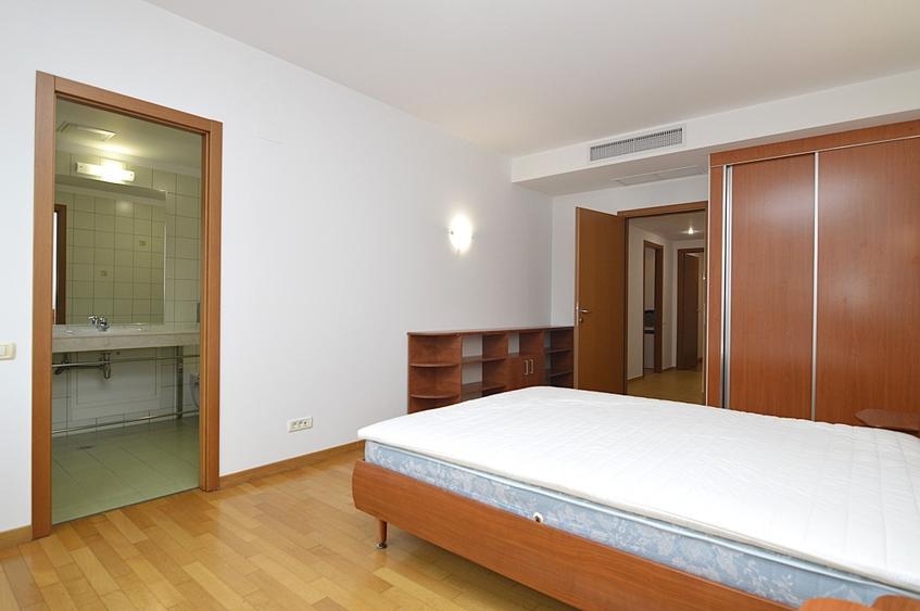 Apartament cu 5 camere decomandat, mobilat în Dorobanți