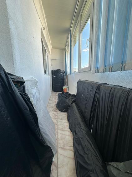 Apartament cu 3 camere decomandat în Barieră