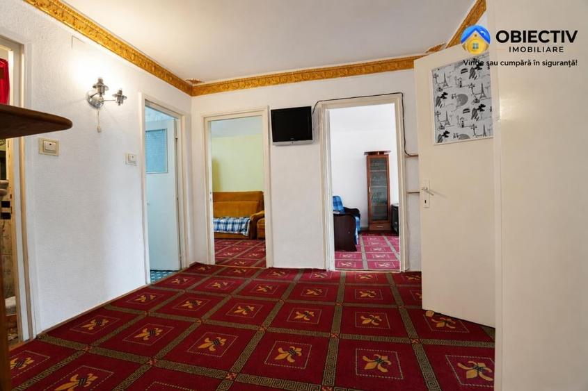 Apartament cu 3 camere decomandat în Dărmănești