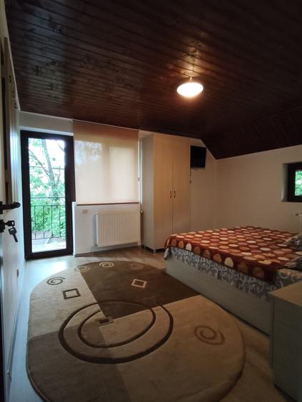 Casă individuală cu 7 camere cu Garaj în Telega
