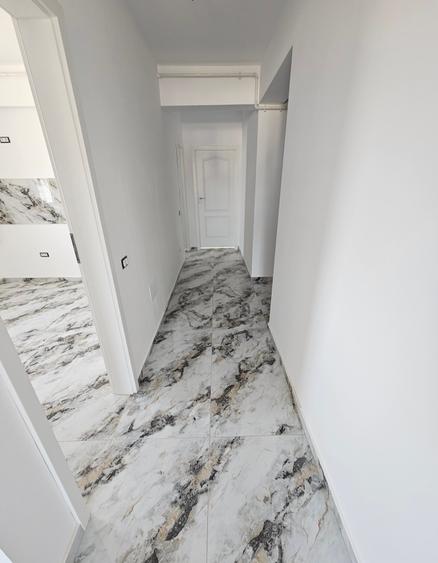 Apartament cu 2 camere decomandat în Haliu