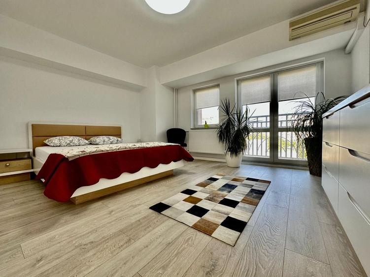 Apartament cu 3 camere decomandat, mobilat în P-ța Alba Iulia