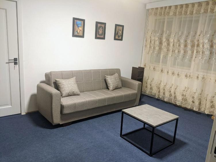 Apartament cu 2 camere semidecomandat în Tătărași