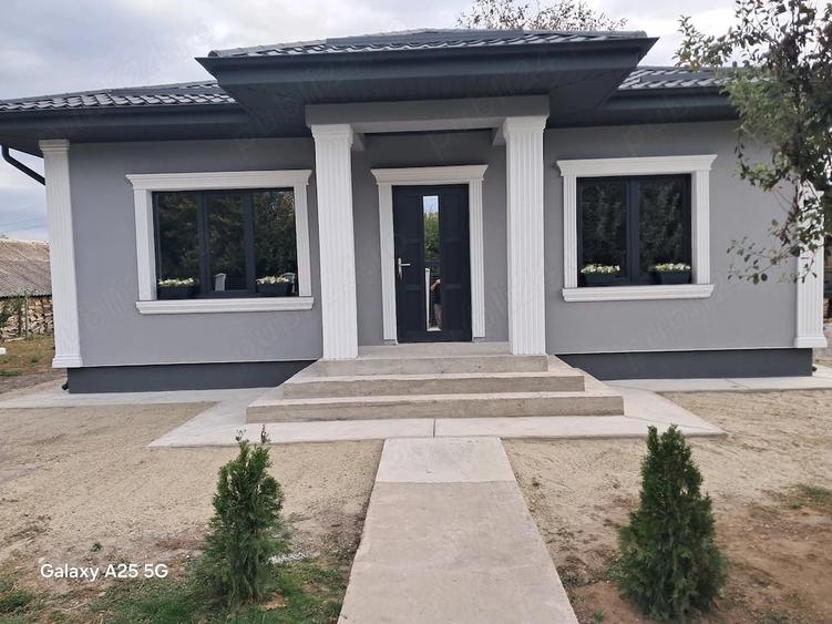 Casă cu Teren 1267 Mp în Milcovățu