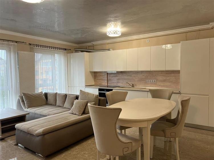 Apartament cu 2 camere decomandat în Ultracentral
