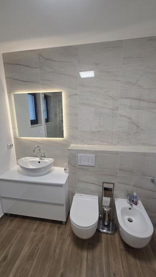 Apartament cu 2 camere decomandat, mobilat în Borhanci