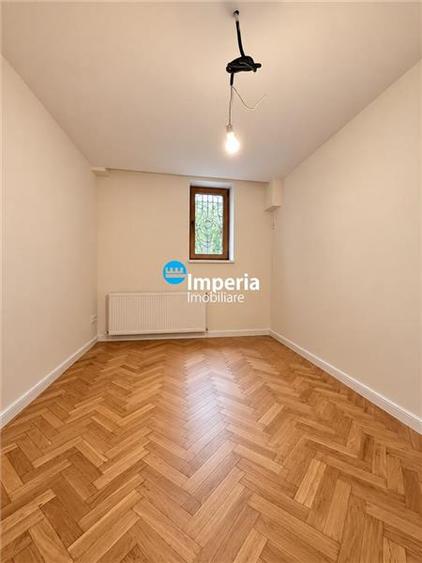 Birou, de 84 mp, în Tătărași