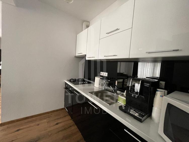 Apartament cu 3 camere decomandat, mobilat în Mihai Viteazul