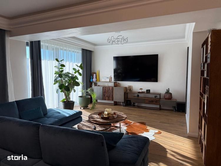 Apartament cu 4 camere în Central