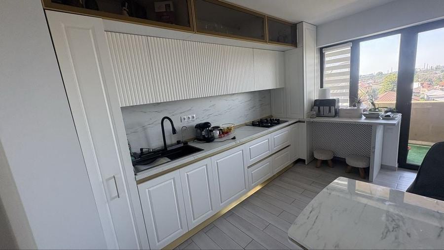 Apartament cu 3 camere în Central