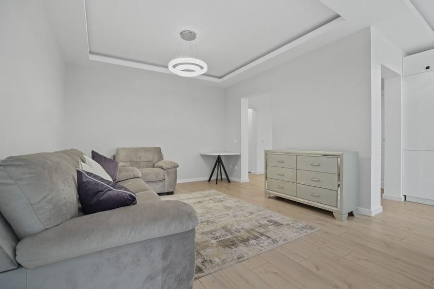 Apartament cu 3 camere decomandat, mobilat în Păcurari