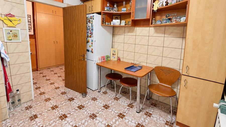 Apartament cu 2 camere decomandat, mobilat în Aviației