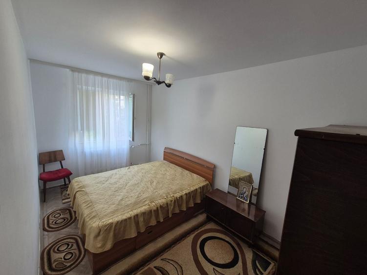 Apartament cu 2 camere nedecomandat, mobilat în Inel II