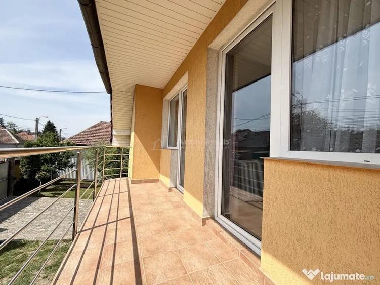 Casă cu 4 camere cu Teren 468 Mp în Central