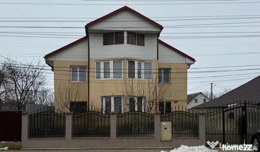 Casă cu 2 camere cu Teren 1267 Mp în Ciorani