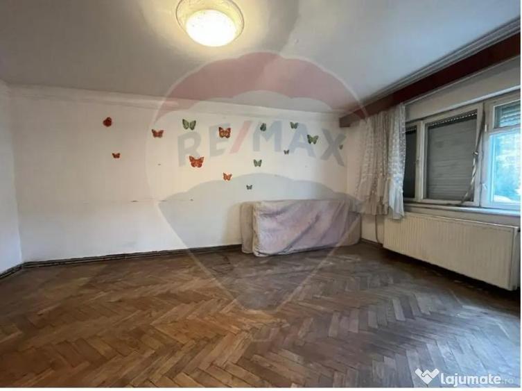 Apartament cu 2 camere semidecomandat în Mihai Viteazul