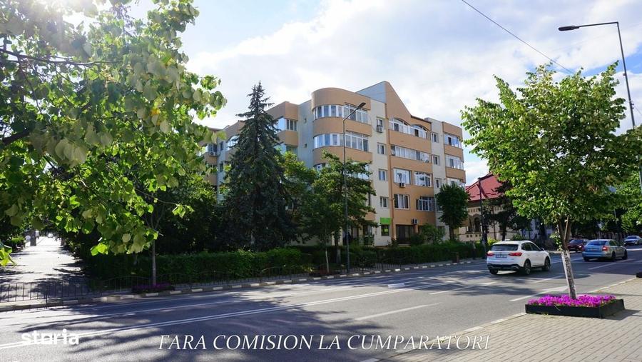 Apartament cu 4 camere în Traian