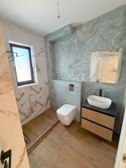 Duplex cu 4 camere cu Canalizare în Chitila