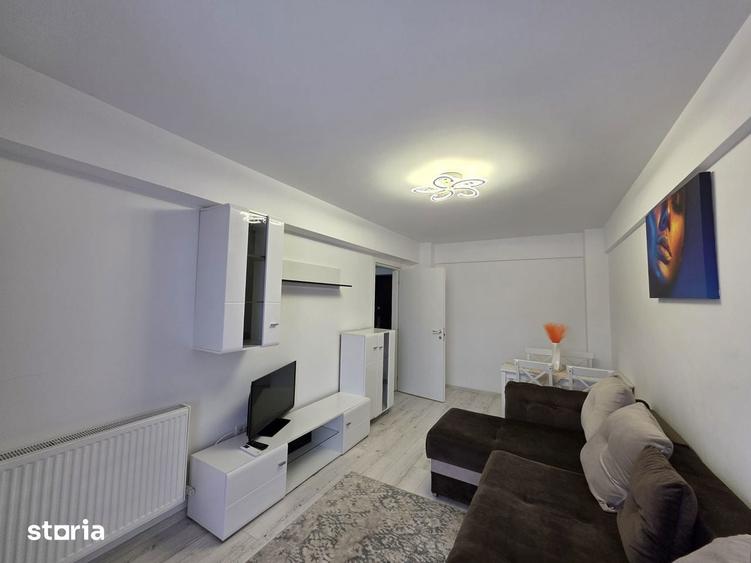 Apartament cu 2 camere decomandat în Bârnova