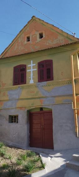 Casă cu 3 camere în Șeica Mică