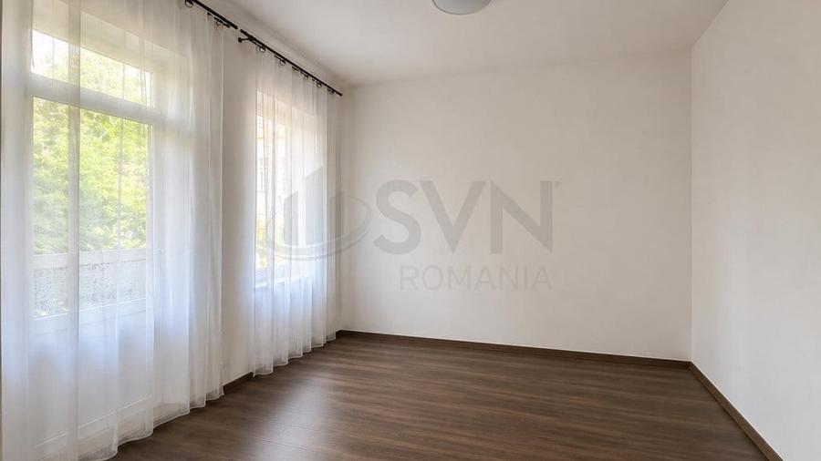 Casă cu 5 camere cu Teren 80 Mp în Unirii